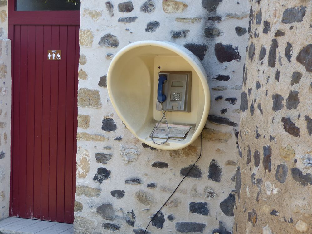 La cabine téléphonique